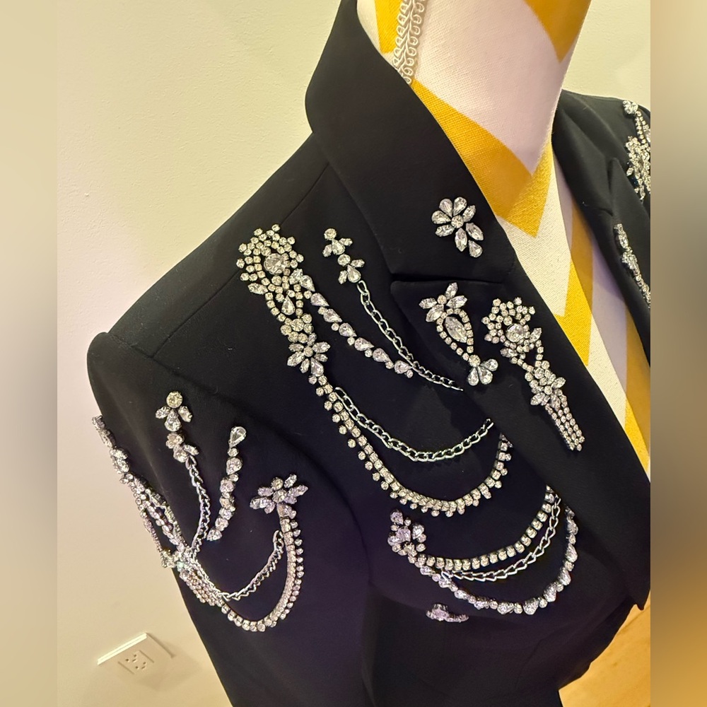 Cinq à Sept Cheyenne Rhinestone-Chain Crepe Black Blazer - Picture 4 of 7
